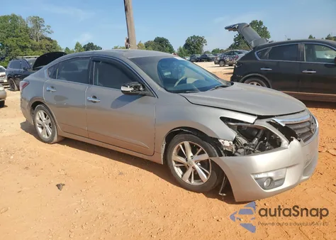 2014 Nissan Altima 2.5 from USA, damaged, VIN 1N4AL3AP7EC186902